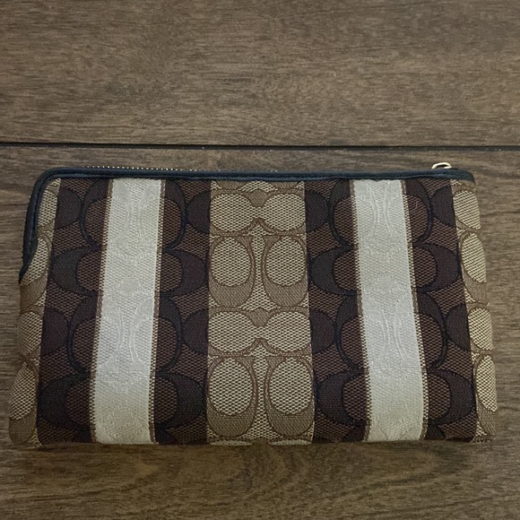 Coach Wristlet - Picture 2 of 2